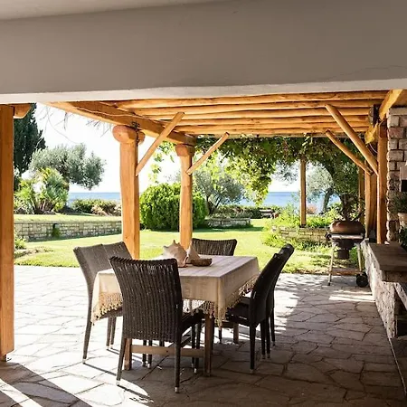 Agnanti Seafront Nea Skioni Villa
