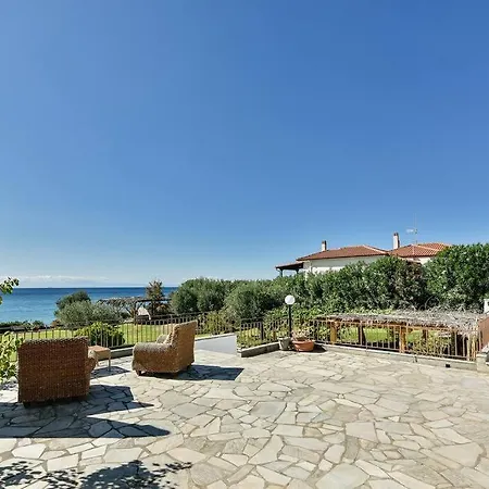 Agnanti Seafront Nea Skioni Villa Moles Kalyves