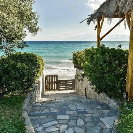 Agnanti Seafront Nea Skioni Villa
